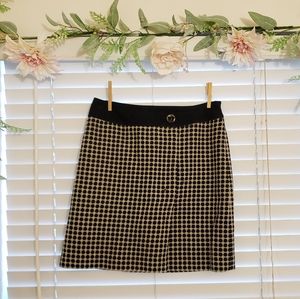 Ann Taylor- Black and White Skirt